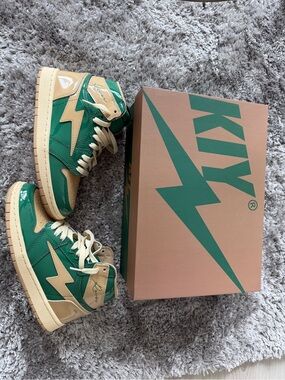 KOOL KIY Green and Tan High-Top Sneakers
